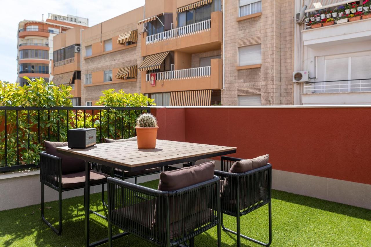 Alidreams Lola Center Apartamentos Alicante Eksteriør bilde